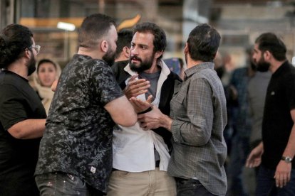 Fotograma del largometraje 'Un héroe', de Asghar Farhadicimiento', que participa en la Sección Oficial de Seminci 2021.- ICAL