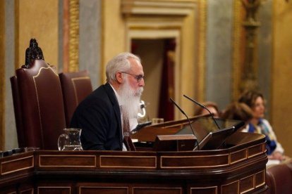 El socialista Agustín Javier Zamarrón, presidente de la mesa de edad del Congreso.-EFE