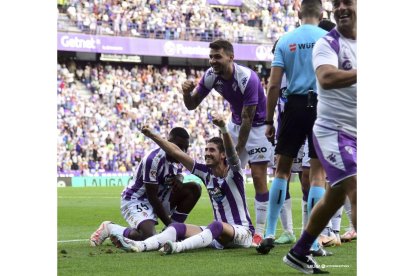 Escudero celebra el gol definitivo.