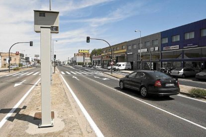 Antiguo radar instalado en la avenida de Burgos-P. REQUEJO