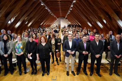 Miriam Chacón / ICAL . El presidente de la Diputación de Valladolid, Conrado Íscar, inaugura los actos institucionales organizados por la institución provincial con motivo de la celebración del Día Internacional de la Mujer.