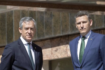 El presidente y el director general de Eurocaja Rural en la sede de la entidad. - EUROCAJA RURAL - Archivo. Europa Press.