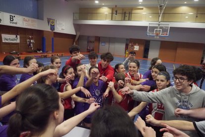 Conjura durante un partido anterior de la Copa Colegial. / E. M.