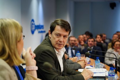 El presidente del Partido Popular de Castilla y León, Alfonso Fernández Mañueco, y la vicesecretaria de Organización del PP, Carmen Fúnez, clausuran la Junta Directiva Autonómica del PPCyL. ICAL