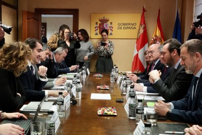 Reunión del Consejo de Administración de la Sociedad Valladolid Alta Velocidad a las 10.00 horas con la participación del ministro de Transportes y Movilidad Sostenible, Óscar Puente; el alcalde de la ciudad, Jesús Julio Carnero, y el consejero de Medio Ambiente, Vivienda y Ordenación del Territorio, Juan Carlos Suárez-Quiñones. ICAL