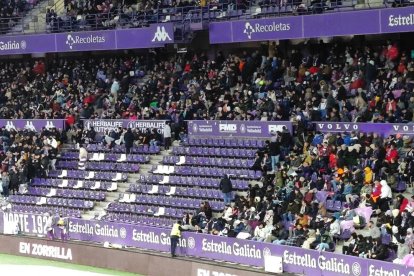 El Fondo Norte vacío como medida de protesta ante el Oviedo