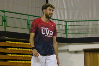 Enrique Fernández, jugador de la UVa.