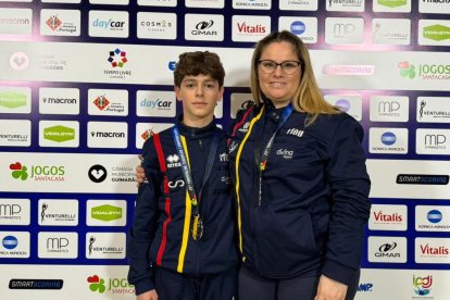 Gabriel Arias y Teresa Ginés con la medalla europea