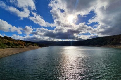 Un embalse de la Cuenca del Duero, imagen de archivo