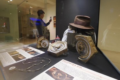 Exposición sobre Indiana Jones en el museo de la Ciencia.