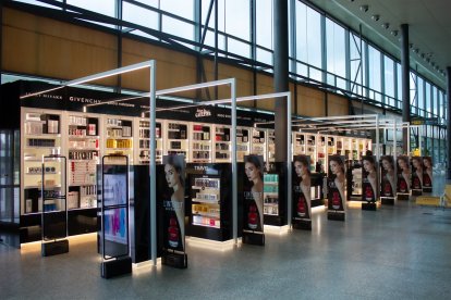 Imagen de la tienda Duty Free del aeropuerto de Villanubla