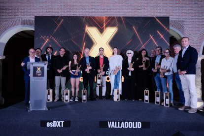 Fotografía de familia de la décima gala de los premios 'ESDXT'