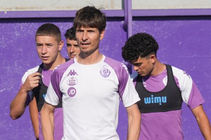 Álvaro Rubio durante el  entrenamiento del Promesas