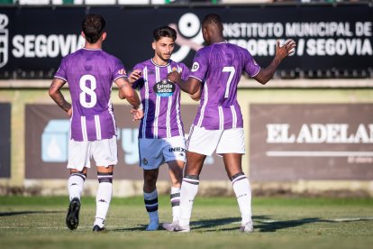 Jugadores del Real Valladolid celebran uno de los goles