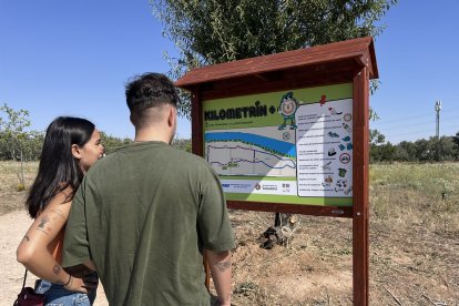 Presentación de 'Kilometrín+' en la zona del bosque urbano de Santa Ana.