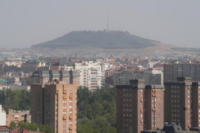 Humo de los incendios de León sobre Valladolid