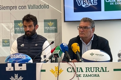 Jorge Calleja, 'Hollis', junto a Diego Merino en la rueda de prensa pervia al derbi