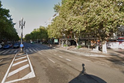 Cruce del paseo Zorrilla con Hospital Militar, zona en la que se ubica el bar donde ocurrió el suceso