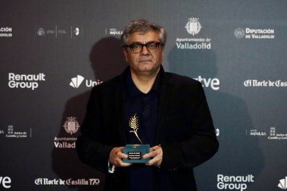 El director iraní Mohammad Rasoulof, recibe la Espiga de Honor de 2018 en la 69 Semana Internacional de Cine de Valladolid.