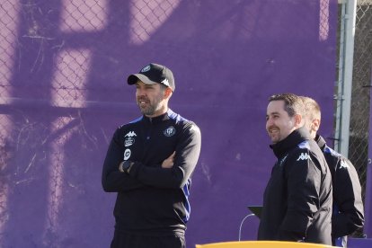 Pezzolano, durante el entrenamiento del lunes.