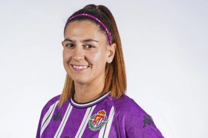 Maka, defensa del Real Valladolid Simancas.