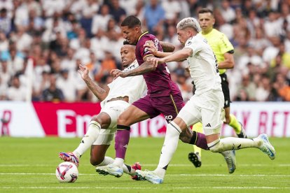 Marcos André se va por velocidad de los madridistas Militao y Valverde.