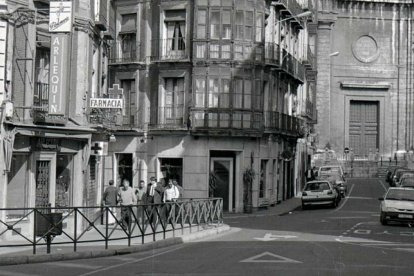 Imagen de archivo de la calle Cascajares con la Catedral al fondo.