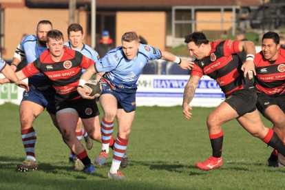 Sam Hollingsworth en un partido.