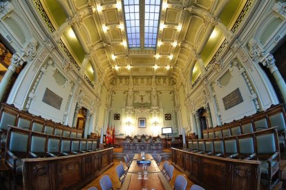 Salón de plenos del Ayuntamiento de Valladolid.