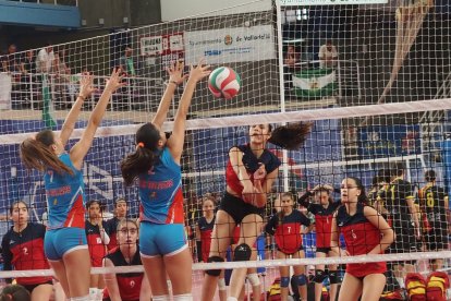 Alba Vicente Stepancikova con la selección de Castilla y León.