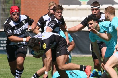Acción del último partido entre 'chamizos' y azulgranas.
