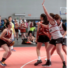Imagen de uno de los 400 partidos disputados en la feria de Valladolid con motivo del Basket Tour 3x3. / PHOTOGENIC