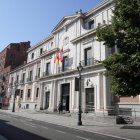 Audiencia Provincial en la calle Angustias del barrio de San Pablo.- J.M. LOSTAU