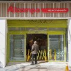 Supermercado Alcampo en el Paseo de Zorrilla frente a la plaza de toros de Valladolid. J. M. LOSTAU