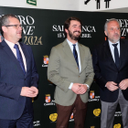 El vicepresidente de la Junta de Castilla y León, Juan García - Gallardo inaugura el congreso Duero Wine 2024 en Salamanca.