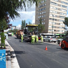 Cortes en la Avenida Gloria Fuertes por el asfaltado de la calzada