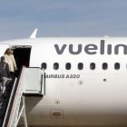 Salida del primer vuelo de Vueling desde el aeropuerto de Villanubla a Barcelona en 2013