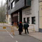 Reparto de menús en albergue municipal de Valladolid, imagen de archivo