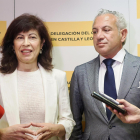 La ministra de Igualdad, Ana Redondo, antes de reunirse con el colectivo LGTBI+.