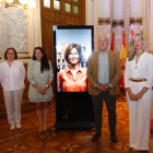 El alcalde Jesús Julio Carnero presenta la asistente virtual de la página web del Ayuntamiento de Valladolid, 'ANA'