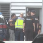 El acusado del crimen machista de Pajarrillos en Valladolid, a su llegada a la comisaría de Delicias