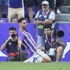 Raúl Moro celebra el gol que dio la victoria al Real Valladolid ante el Espanyol