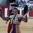 Encerrona de Emilio de Justo con seis toros de Victorino Martín.