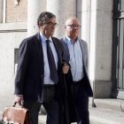 Alfonso Centeno a su llegada al juicio de Meseta Ski.