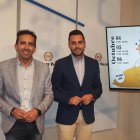 El presidente del Patronato de Turismo, Moisés Santana y el diputado diputado de Empleo, Desarrollo Económico y Reto Demográfico, Roberto Migallón.