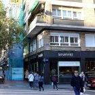 Imagen de las obras junto a la Academia de Caballería