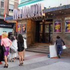 Cines Mantería en el rodaje de una película ambientada en una 'Sala X'
