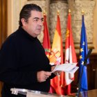 Alberto Gutiérrez Alberca, concejal de Tráfico y Movilidad, en la rueda de prensa.