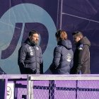 Mazzioti, Álvaro Rubio y Catoira conversan en los Anexos antes del entrenamiento de este lunes.