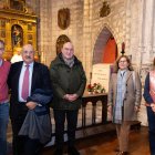 Jesús Julio Carnero con miembros de la familia de los dominicos en San Pablo.